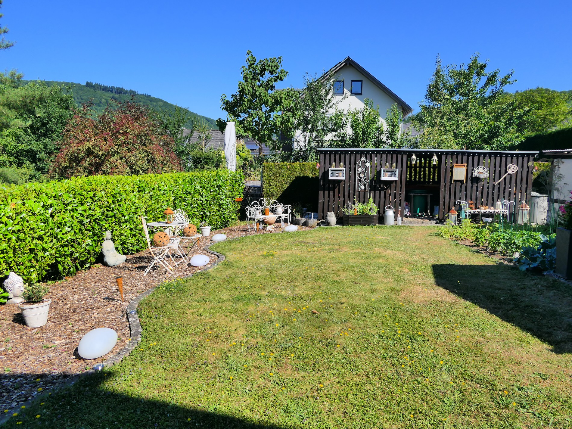 Garten mit Grill